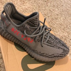 Yeezy Boost 350 V2